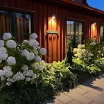 Kvibergs Vandrarhem - Hostel
