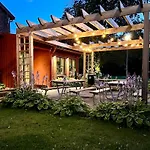 Kviberg Hostel&Cottages